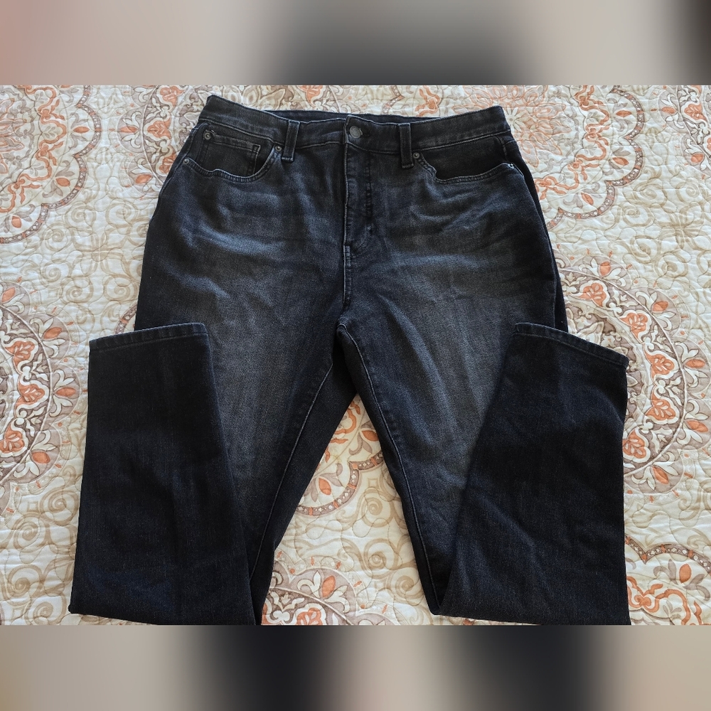 Time and Tru Women's Hi Rise Curvy Skinny Distressed Black Jeans Size 10
